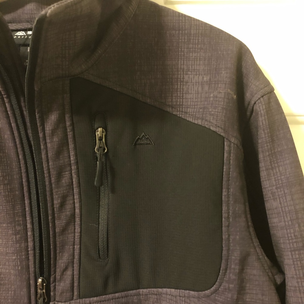 Snozu Men’s fall/winter jacket, dk gray patterned